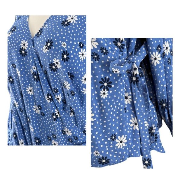 Talbots Plus 1X Blue White Floral Daisey Faux Wrap V Neck Blouse Cottage Boho - Picture 7 of 10